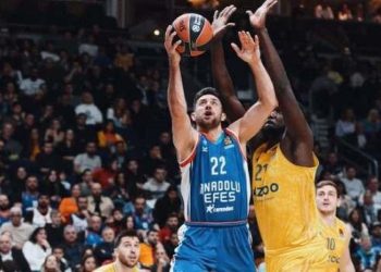 Anadolu Efes Almanya’da 2 sayıyla yıkıldı!