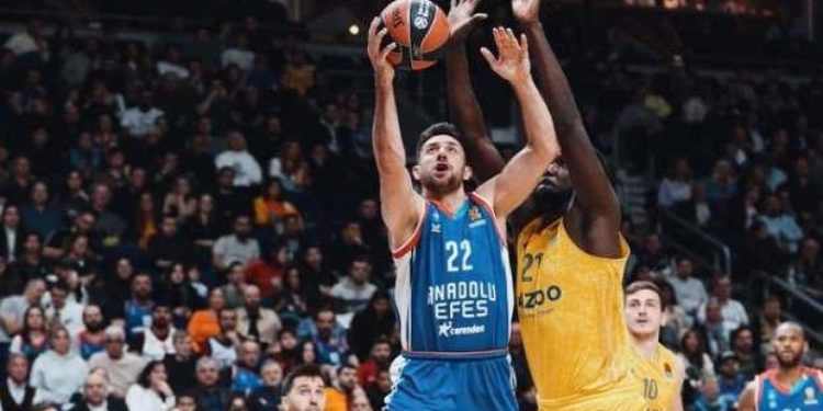 Anadolu Efes Almanya’da 2 sayıyla yıkıldı!