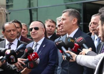 ATA İttifakı’nın cumhurbaşkanı adayı Sinan Oğan YSK’ya adaylık başvurusu yaptı