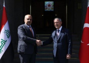 Bakan Akar’dan Iraklı mevkidaşına PKK uyarısı!