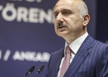 Bakan Karaismailoğlu: Bütün şehirlerimizde çarşılar kuruyoruz