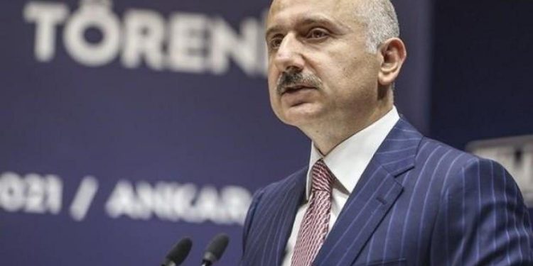 Bakan Karaismailoğlu: Şehirlerimizi yeniden inşa ediyoruz