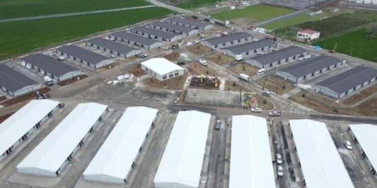 Bakan Kurum: Nurdağı ve İslahiye’de 214 prefabrik evi daha sahiplerine teslim ettik