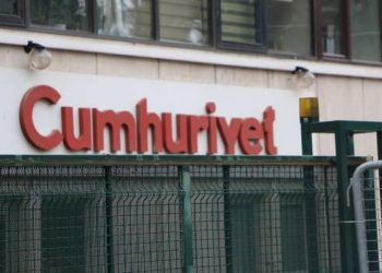 Cumhuriyet, Ramazan’ın ilk gününde de kin kustu! Diyanet üzerinden çattılar