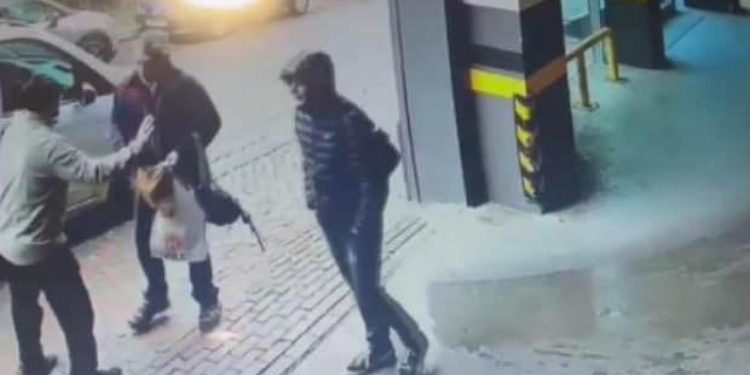 Eyüpsultan’da inanılmaz olay! Hedefi şaşırdılar; özür dileyip iş insanını kaçırdılar