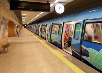 İstanbul’da metrolar cumartesi günü de 8 vagonla çalışacak