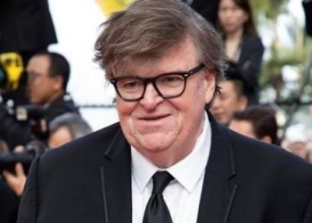 Muhalif yönetmen Michael Moore’dan Süleymani çıkışı