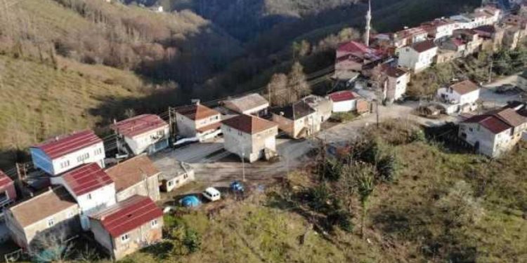 Ordu’da bir mahallede komşular 2 dakika farkla iftar açıyor