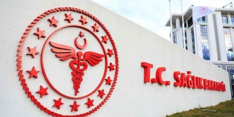 Sağlık Bakanlığının 10 bin 900 sürekli işçi alımı ilanı Resmi Gazete’de
