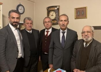 Şair ve mütefekkir Sezai Karakoç’a fahri doktora unvanı verildi