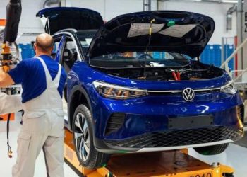 Volkswagen’e kötü haber! Tüm varlıkları donduruldu