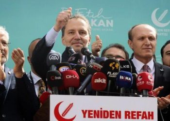 Yeniden Refah’ın Cumhur İttifakı kararı parti içinde rahatsızlığa neden oldu!