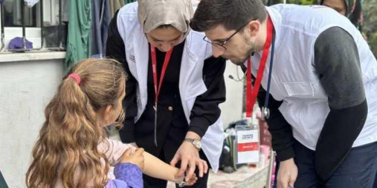 Yeryüzü Doktorlarından ‘Zekatınız Sağlık Olsun’ kampanyası!