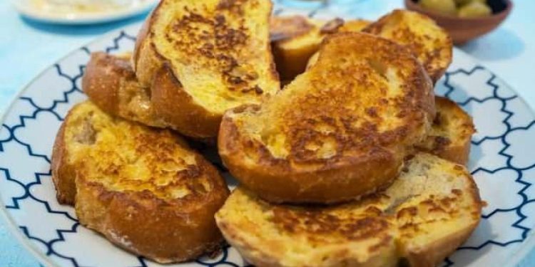 Yumurtalı ekmek nasıl yapılır?