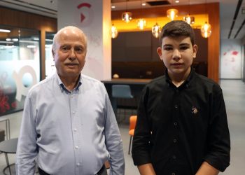 Elon Musk’tan ilham aldı: 15 yaşındaki genç Türk şirket kurdu!