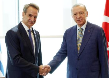 Dünyanın gözü, Cumhurbaşkanı Erdoğan ile Miçotakis’in görüşmesinde