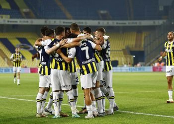 Fenerbahçe 5 eksikle Alanyaspor deplasmanında!