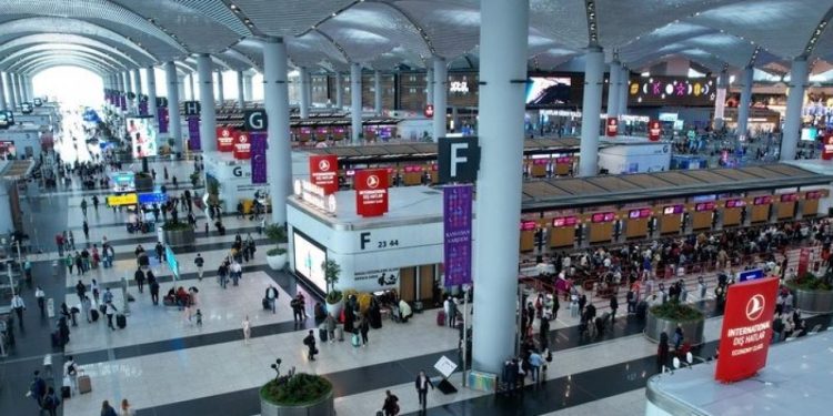 Danıştay, havalimanlarının statüsünü anlayamadı! Bakanlığın yetkisinden çıkarmaya kalktı