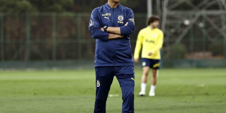 İsmail Kartal, Fenerbahçe tarihinde rekora koşuyor!