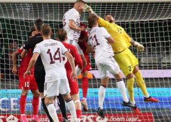 Uğurcan Çakır: Milletimize armağan olsun!