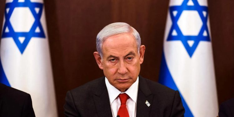 Netanyahu’ya delilleri yok etme suçlaması