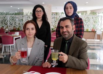 Türk bilim insanları mikroplastik riski olmayan yenilebilir bitki çayı poşeti geliştirdi