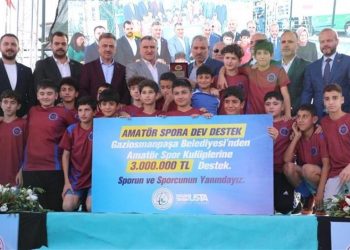 Küçükköy Yüzme Havuzu ve Fitness Merkezi hizmete açıldı