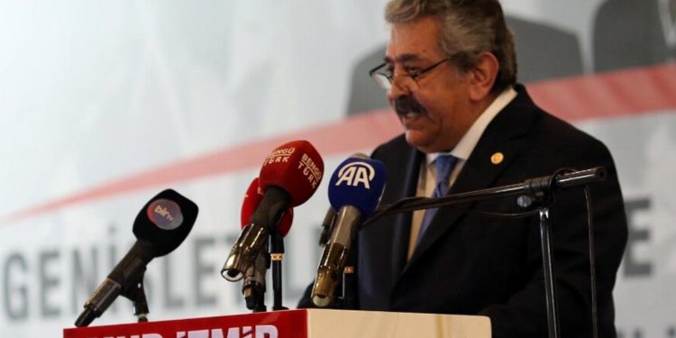 MHP’li Yıldız’dan yeni anayasa mesajı: Milli ve manevi değerlerden ilham almalı